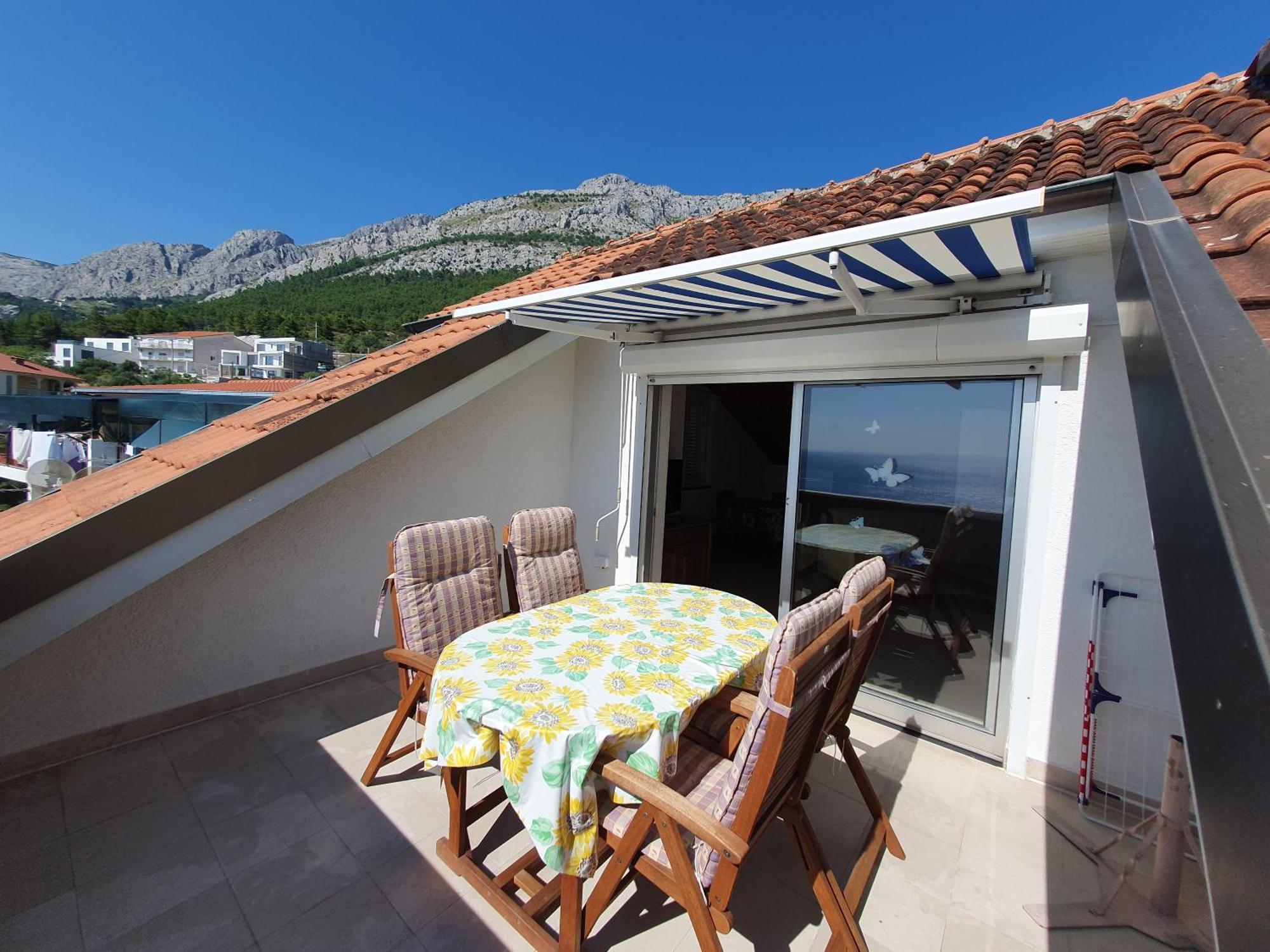 Apartmani Miljak Omiš Exteriör bild