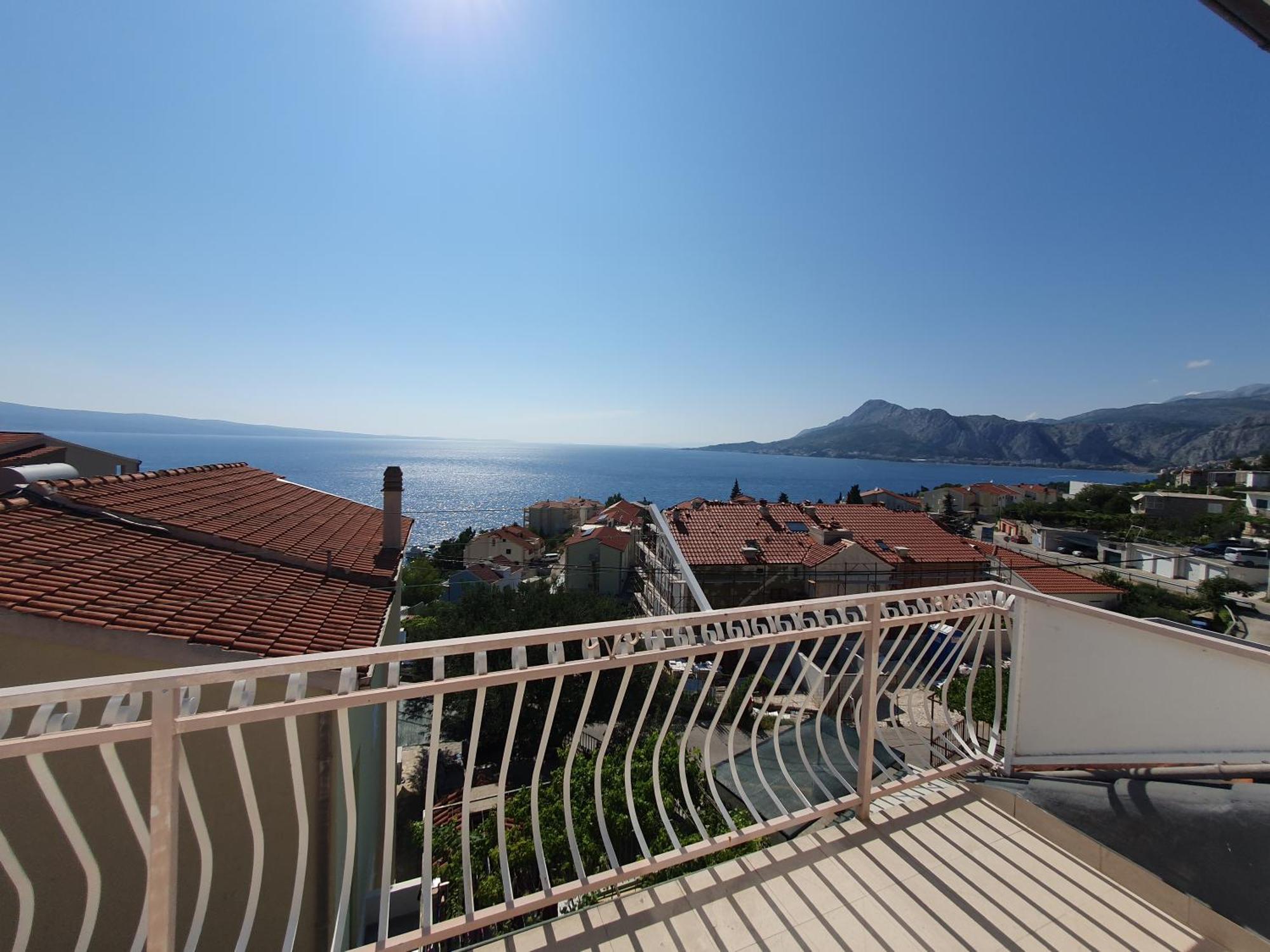 Apartmani Miljak Omiš Exteriör bild