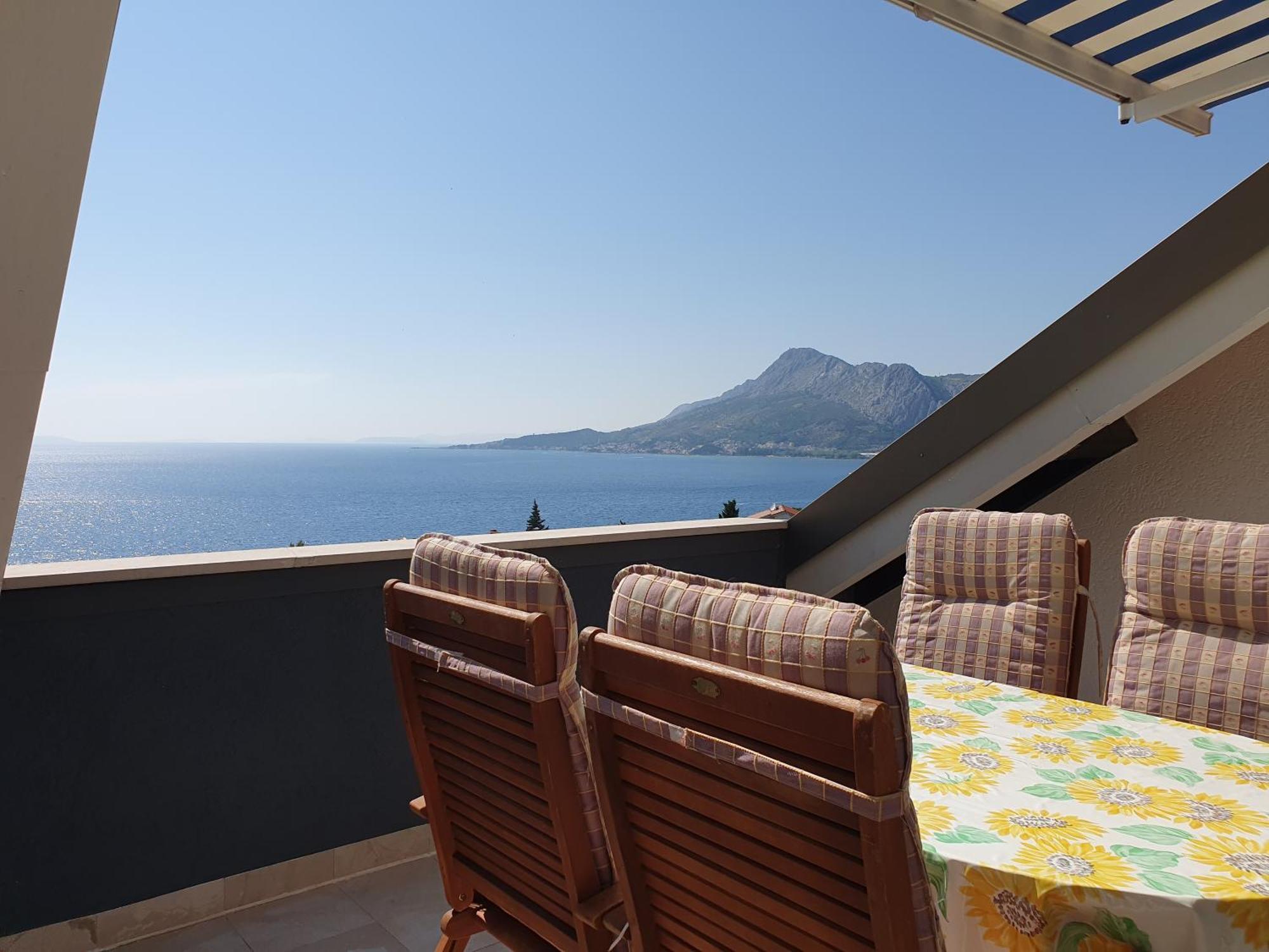 Apartmani Miljak Omiš Exteriör bild