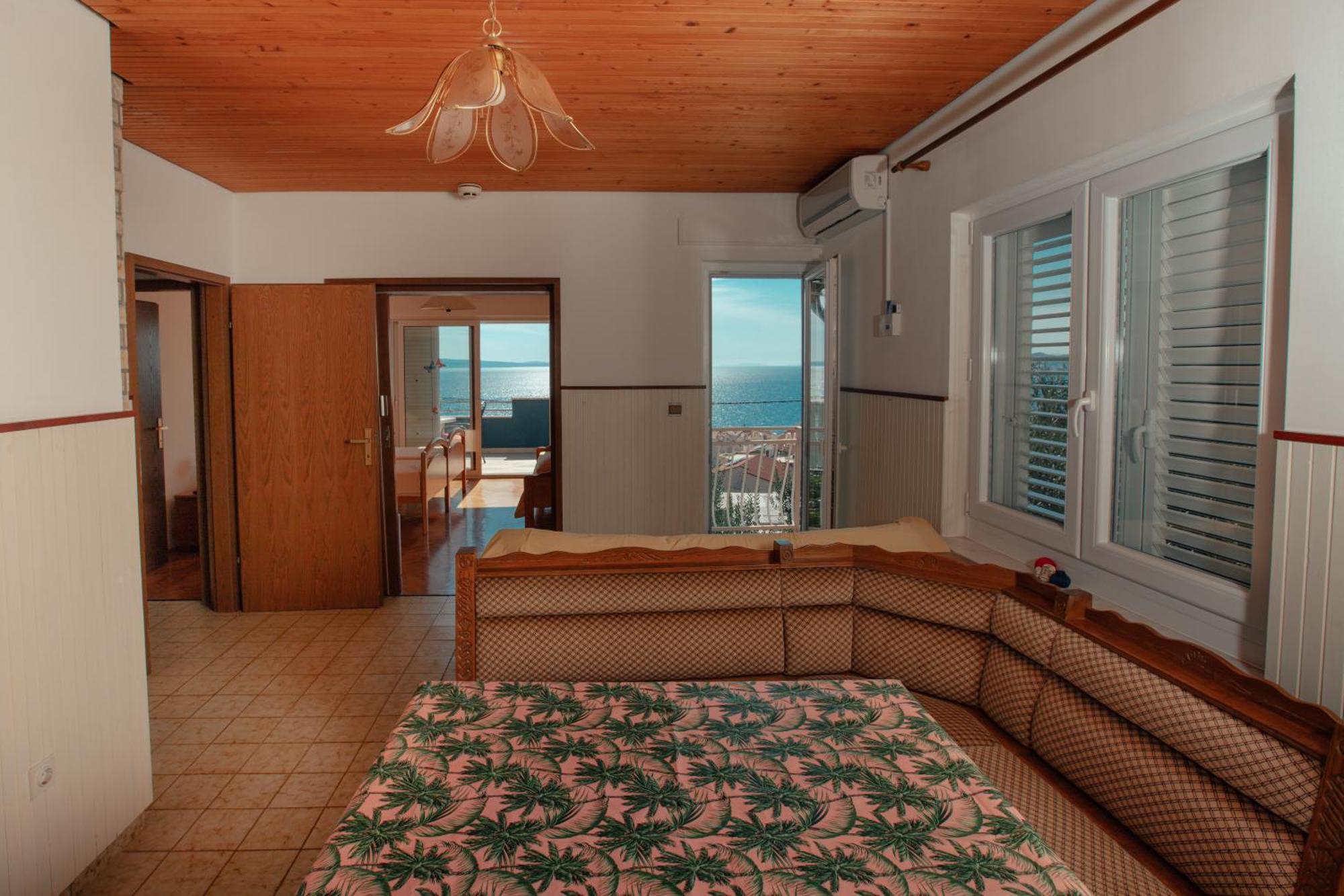 Apartmani Miljak Omiš Exteriör bild